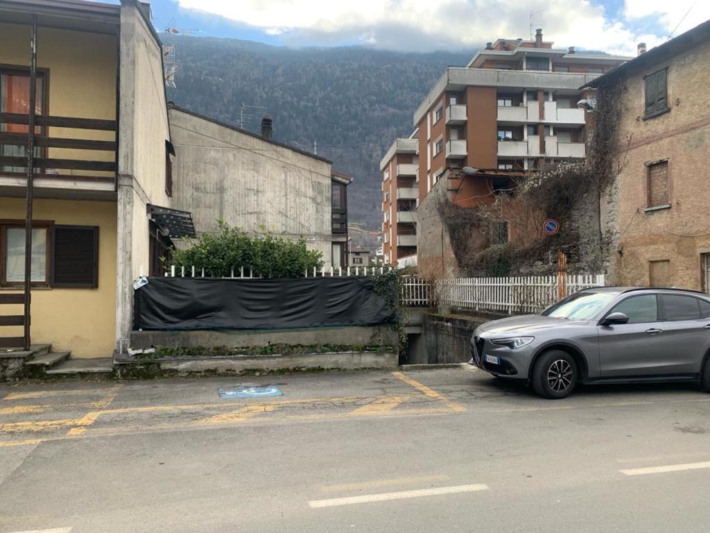 Apartamento Alfiumea Tirano Exterior foto